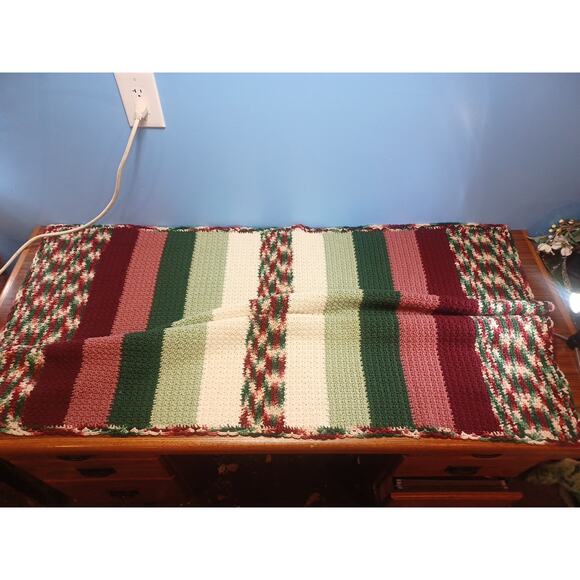 Handmade Crocheted Striped Blanket Throw Gorgeous Beautiful Unique Warm Winter - Picture 9 of 11